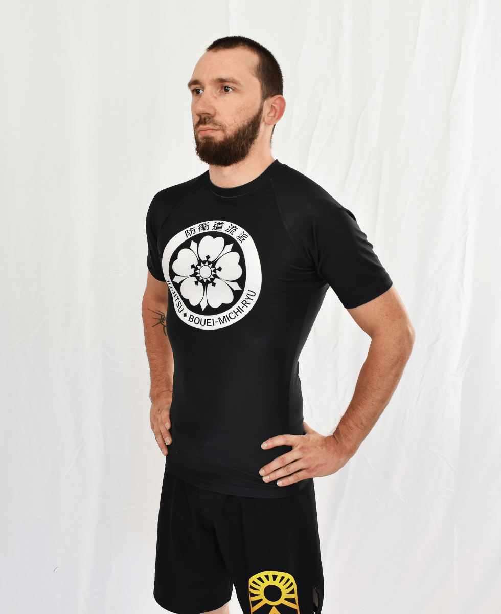 Rashguard manches courtes - École Ju - Jitsu Bouei - Michi - Ryu - Solar - Vêtements de combat