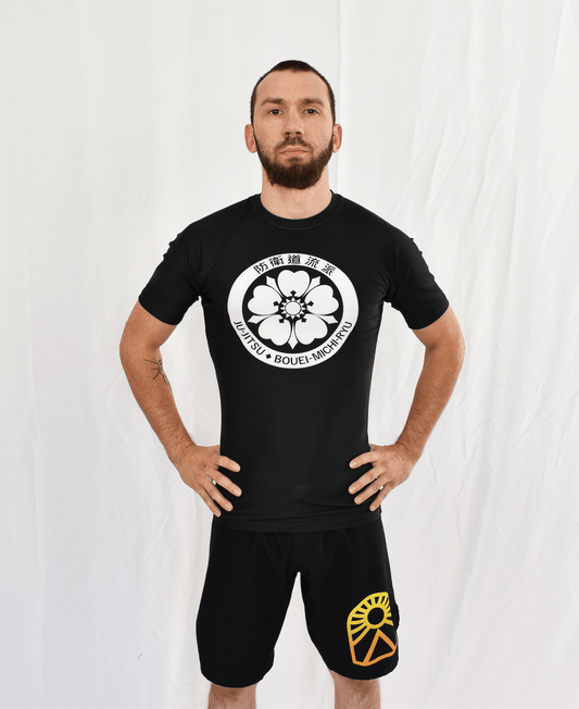 Rashguard manches courtes - École Ju - Jitsu Bouei - Michi - Ryu - Solar - Vêtements de combat