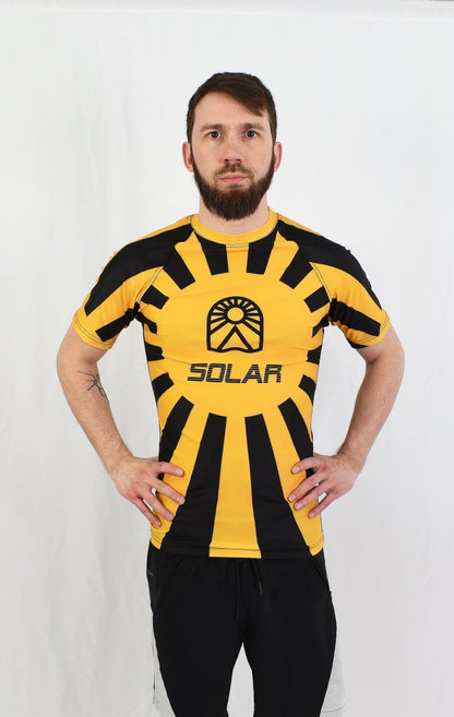 Rashguard manches courtes - "Solar" - Noir et jaune - Solar - Solar - Vêtements de combat